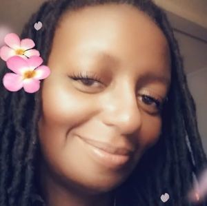 Meet your Posher, Delores